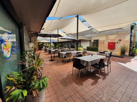 Hotel Allen - Tweed Heads Accommodation 1