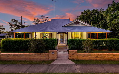 Ithaca - Tweed Heads Accommodation 0