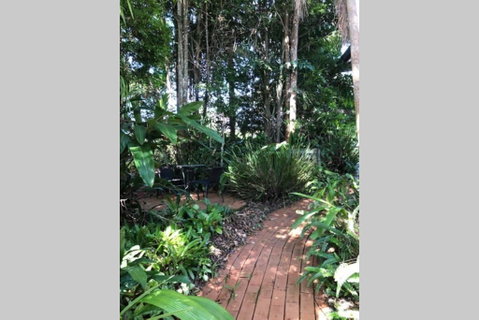 Karma Cottage - Tweed Heads Accommodation 1