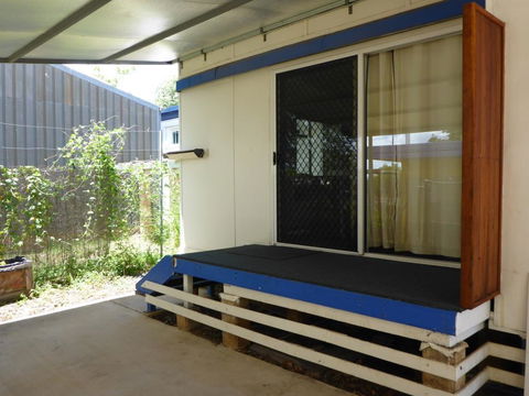 Kenny's Cabin - Tweed Heads Accommodation 1