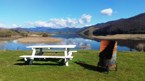 Khancoban Lakeside Caravan Park - Tweed Heads Accommodation 1