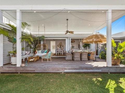 Kia Orana Island Home - Tweed Heads Accommodation 0