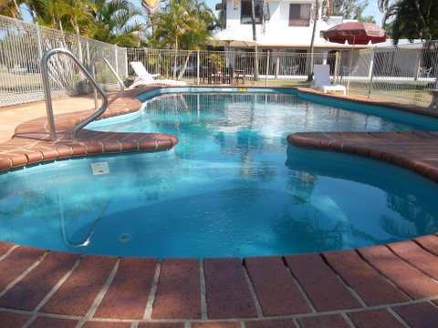 Kinka Palms Beachfront Apartments / Motel - Tweed Heads Accommodation 0