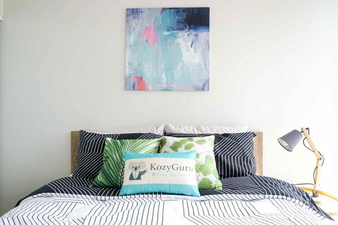 KOZYGURU BRISBANE CITY HIGHRISE 1BED APT SPIRE QBN550-2501 - Tweed Heads Accommodation 1