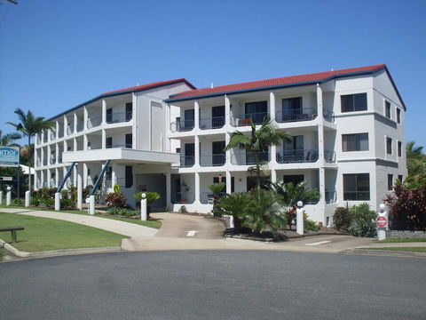 L'Amor Holiday Apartments - Tweed Heads Accommodation 0