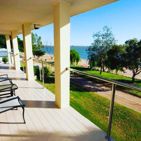 Lake Boga Waterfront Holiday House - Tweed Heads Accommodation 3