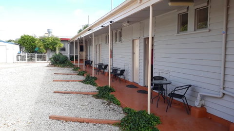 Lake Bolac Motel - Tweed Heads Accommodation 1