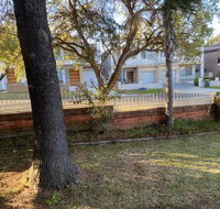 Lakes mates - Tweed Heads Accommodation