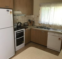 Lakeside Chalet  Studio - Tweed Heads Accommodation