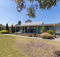 Lakeview - Waterviews on Newlands Arm - Tweed Heads Accommodation