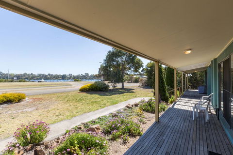 Lakeview - Waterviews On Newlands Arm - Tweed Heads Accommodation 2