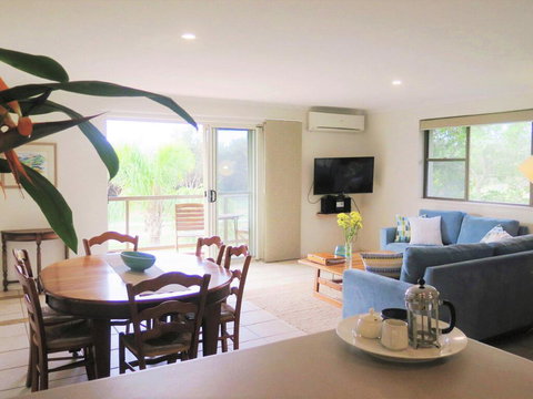 Lawson Beachfront - Tweed Heads Accommodation 2