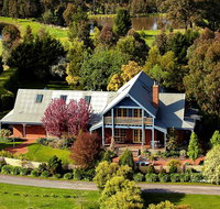 Lawson Lodge Country Estate - Tweed Heads Accommodation