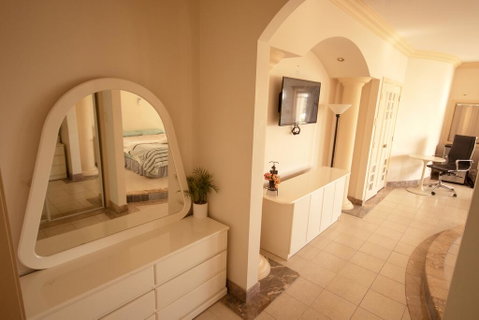Luxuary Self-contained Living With Spa. - Tweed Heads Accommodation 2