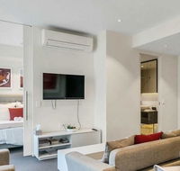 Luxury 2 bdrm in Watson at Walkerville with Balcony FREE carpark near Adelaide CBD - Tweed Heads Accommodation