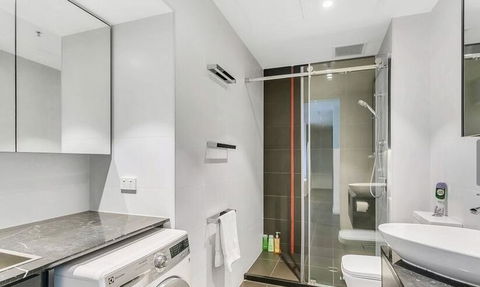 Luxury 2 Bdrm In Watson At Walkerville With Balcony, FREE Carpark, Near Adelaide CBD - Tweed Heads Accommodation 1