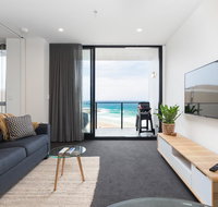 Luxury Beachfront Apartment In Newcastle - Tweed Heads Accommodation