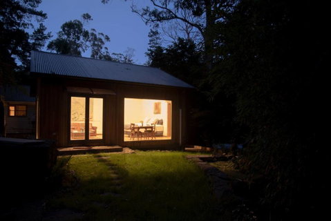 Luxury Forest Retreat - Puffing Billy - Tweed Heads Accommodation 1