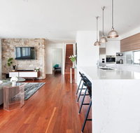 Luxury in Corlette - 4 Drungall Ave - Tweed Heads Accommodation