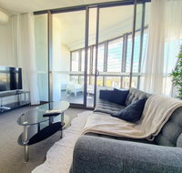 Luxury Level 2-bed 2-bath City View Apt in Olympic Park - Tweed Heads Accommodation