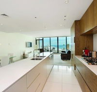 Luxury Opposite The Beach - Tweed Heads Accommodation