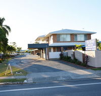 Mackay Apartments The Rover - Tweed Heads Accommodation