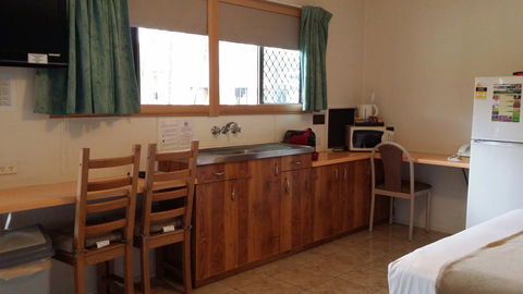 Mackay Motor Inn - Tweed Heads Accommodation 2