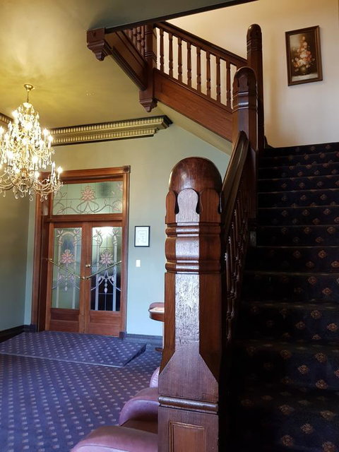 Madden's Commercial Hotel - Tweed Heads Accommodation 3