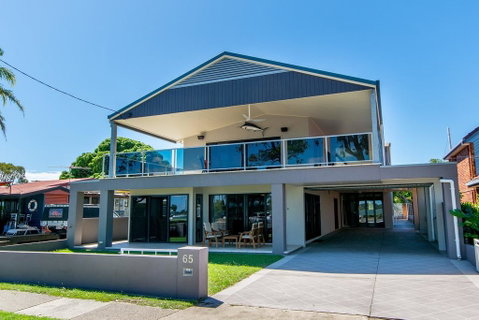 Magical Holiday Home - Welsby Pde, Bongaree - Tweed Heads Accommodation 0