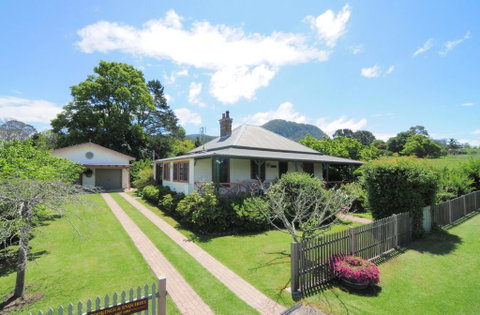 Magnolia Cottage - Kangaroo Valley - Tweed Heads Accommodation 0