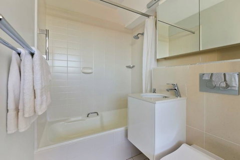 Manlybeachonline.com807 At The Beach - Tweed Heads Accommodation 2