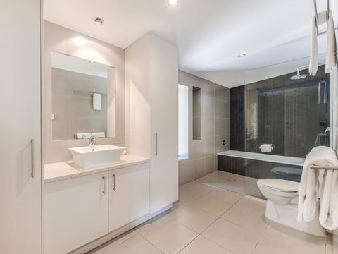 Marcoola House, Pet Friendly, Sunshine Coast - Tweed Heads Accommodation 3