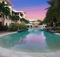 Marina View Apartment - Walk to the Strand - Tweed Heads Accommodation