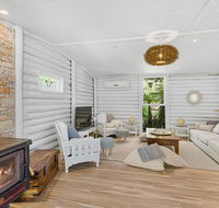 MARTHA COTTAGE - MT MARTHA - Tweed Heads Accommodation