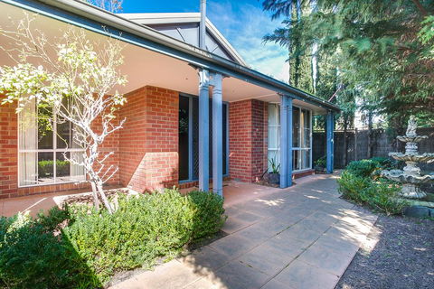 McCrae On The Beach - Right On The Magnificent Beach - Tweed Heads Accommodation 0