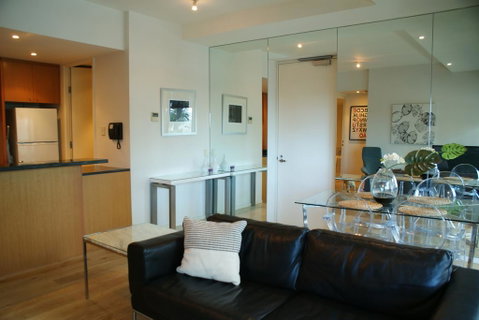 Melbourne Seaviews, Pool & Tennis - Tweed Heads Accommodation 0