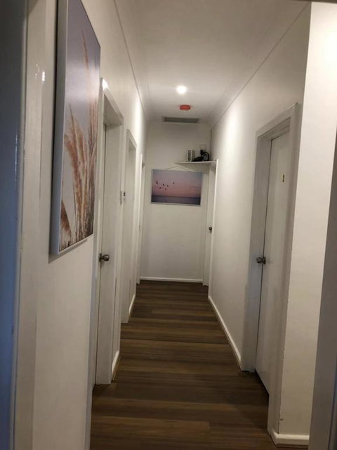 Melbourne Short Stay- Burwood Deakin Uni, Burwood - Tweed Heads Accommodation 3