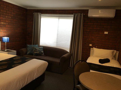 Melton Motor Inn And Apartments - Tweed Heads Accommodation 2