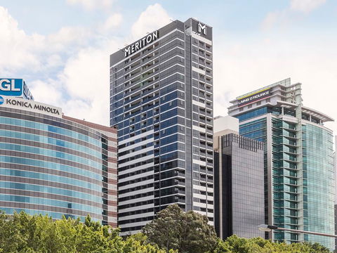 Meriton Suites North Sydney - Tweed Heads Accommodation 1