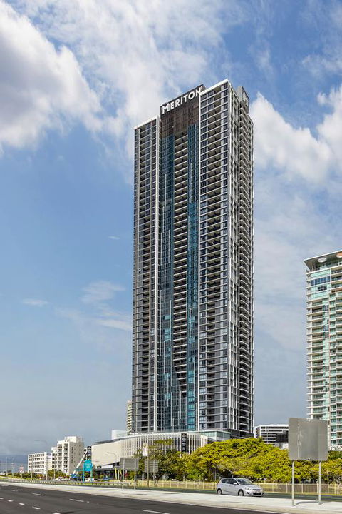 Meriton Suites Southport - Tweed Heads Accommodation 3
