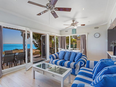 Mermaids Rest @ Corlette - Tweed Heads Accommodation 2