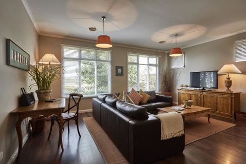 Mews Cottages - Tweed Heads Accommodation 2