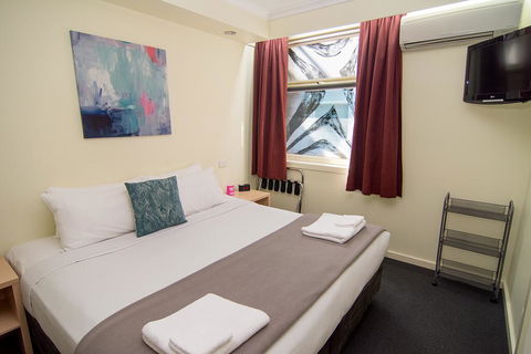 Miami Hotel Melbourne - Tweed Heads Accommodation 1