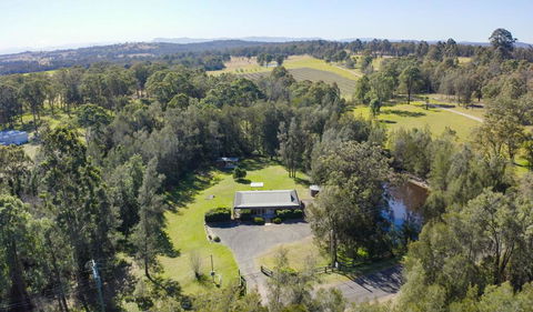 Misty Glen Cottage - Tweed Heads Accommodation 1