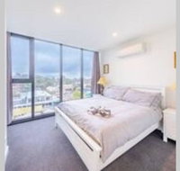 Modern Luxury 3 Bedroom Apartment with Sea Views - Tweed Heads Accommodation