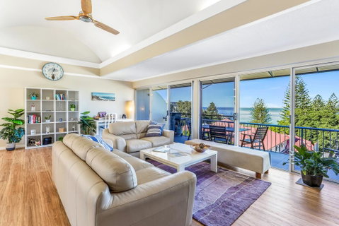 Modern Penthouse With Private Rooftop Terrace - Tweed Heads Accommodation 3