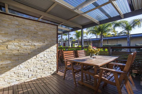 Mollymook Caravan Park - Tweed Heads Accommodation 1