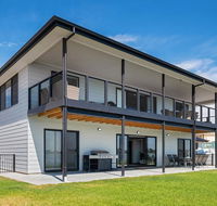 Moments on the Water - Tweed Heads Accommodation