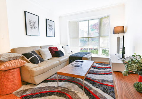 Mont Albert 2 Bedrooms Morden House - Tweed Heads Accommodation 2