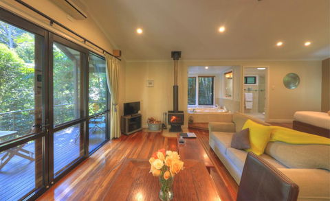 Montague's Of Montville - Tweed Heads Accommodation 2